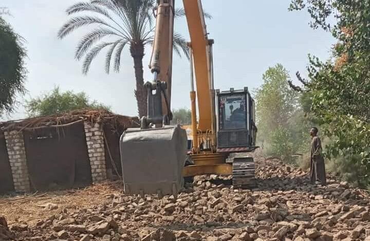 منافع الري والأراضي الزراعية بالأقصر