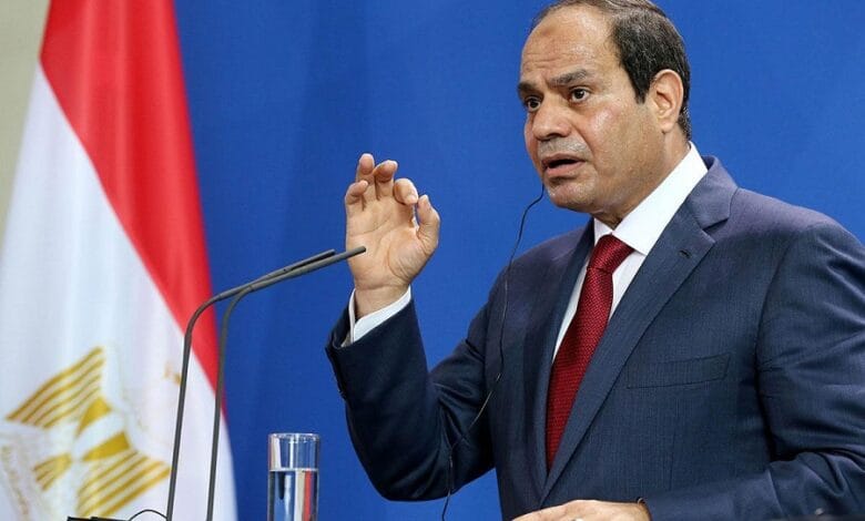 الرئيس السيسي يوجه التحية لـ عدلي منصور: "قاد الدولة في فترة من أصعب الأوقات"