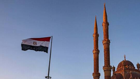 إحالة أوراق معلم الفيزياء المتهم بقتل طالب مصري إلى المفتي