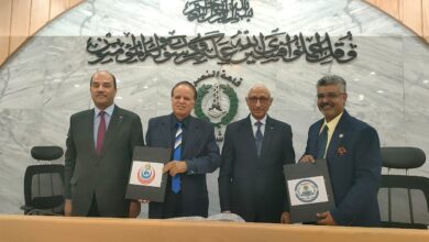 محافظ شمال سيناء يشهد توقيع بروتوكول بين الصحة وجامعة العريش