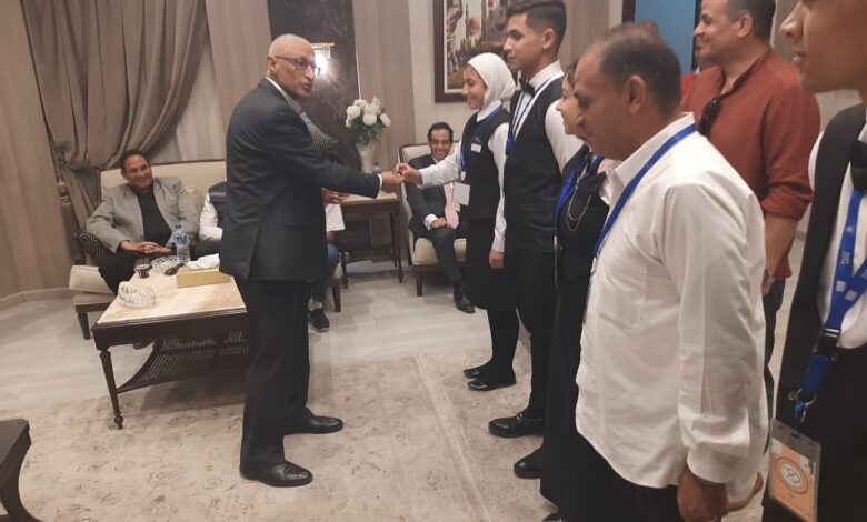 محافظ شمال سيناء يوجه الشكر للمدرسة الفندقية بالعريش