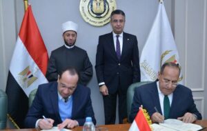 تعاون بين وزارة التموين ووزارة الأوقاف في مجال توفير السلع الأساسية