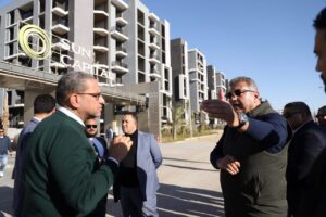 وزير الإسكان يتفقد مشروع صن كابيتال لمتابعة مراحل التنفيذ وتطور الأعمال