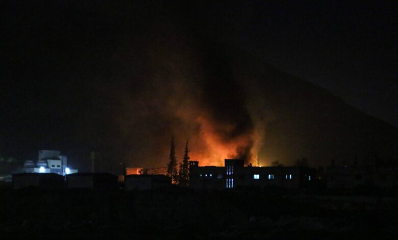 إسرائيل تشن أكثر من 300 غارة على سوريا منذ سقوط الأسد وتتوغل قرب دمشق