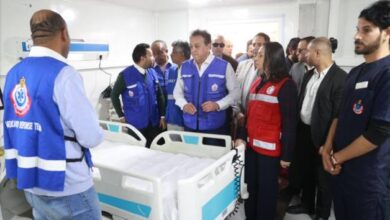 استعداداً لمساعدة قطاع غزة.. وزير الصحة يتفقد مستشفى الشيخ زويد المركزي