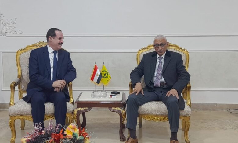 مجاور يستقبل أمين عام المجلس الأعلى للثقافة واستمرار فعاليات الملتقى الثقافي