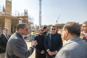 أربعة وزراء ومحافظ القاهرة يشهدون افتتاح المجمع الديني بمشروع صن كابيتال