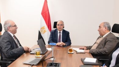 وزير الري يُتابع إجراءات عقد "أسبوع القاهرة الثامن للمياه"