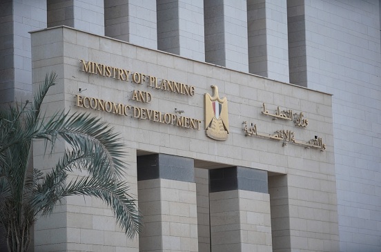 التخطيط: تمويلات للقطاع الخاص بـ4 مليارات دولار لتنفيذ مشروعات طاقة متجددة بقدرة 4.2 جيجاوات