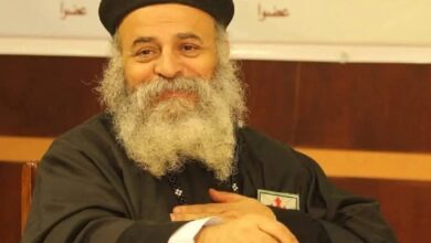 مواقع التواصل الاجتماعي ترتدي ثوب الحداد بنبأ نياحة الانبا يؤنس كمال