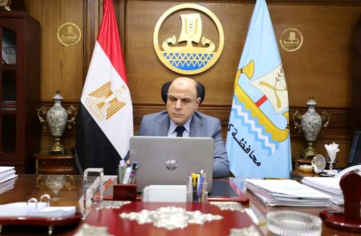 محافظ كفرالشيخ يتابع مستوى الخدمات الطبية المقدمة للمستشفيات عبر الفيديو