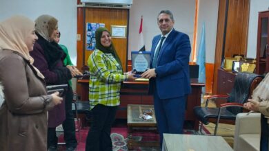 صحة كفرالشيخ :تكريم مدير إدارة التمريض و الأم المثالية بالمديرية