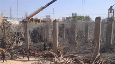 فاجعة في العبور بعد انهيار سقف مصنع ومصرع أربعة عمال