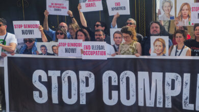 وفد إيطالي يصل معبر رفح ويطالب بإدخال المساعدات ووقف الحرب على غزة