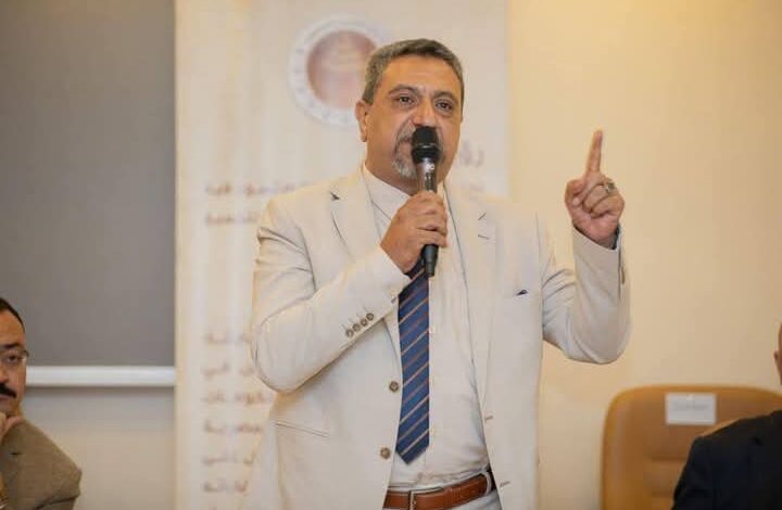 المهندس أيمن حافظ يشارك في ندوة تثقيفية بعنوان "مصر وبناء الجمهورية الجديدة"