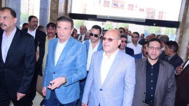 النعماني يستقبل وزير الزراعه خلال زيارته لمستشفي سوهاج الجامعي