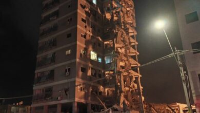 6 قتلى و180 جريح في قصف إيراني على بات يام وجنوب تل أبيب