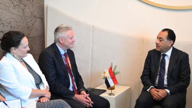 رئيس الوزراء يلتقي الأمين العام لمنظمة التعاون الاقتصادي والتنمية (OECD)