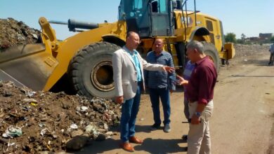 محافظ أسيوط: رفع 125 طن مخلفات من طريق الشيخ أحمد بقرية بني مر