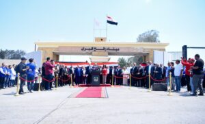 من معبر رفح.. مصر وفلسطين تؤكدان رفض التهجير وتواصل دعم غزة