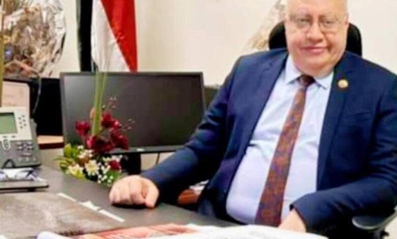 "جمارك مطار القاهرة تحبط تهريب آثار وأحجار كريمة ومخدرات"