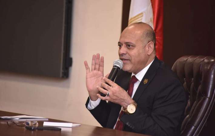 صرف أكثر من 2 مليار جنيه دعمًا للعمال من صندوق إعانات الطوارئ