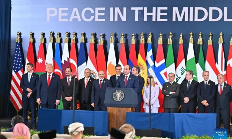 إعلام إسرائيلي: ويتكوف وكوشنر حذّرا نتنياهو من تهديد اتفاق غزة