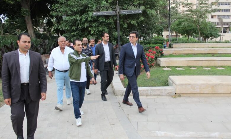  وزير الثقافة يتفقد مشروع إعادة إحياء حديقة الأزبكية التراثية