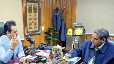 صحة سوهاج: دويدار في اجتماع منفرد مع مدير عام الطب العلاجي لوضع معايير واضحة لاستفسارات المواطنين ومتابعة المنظومة الصحية بالمحافظة