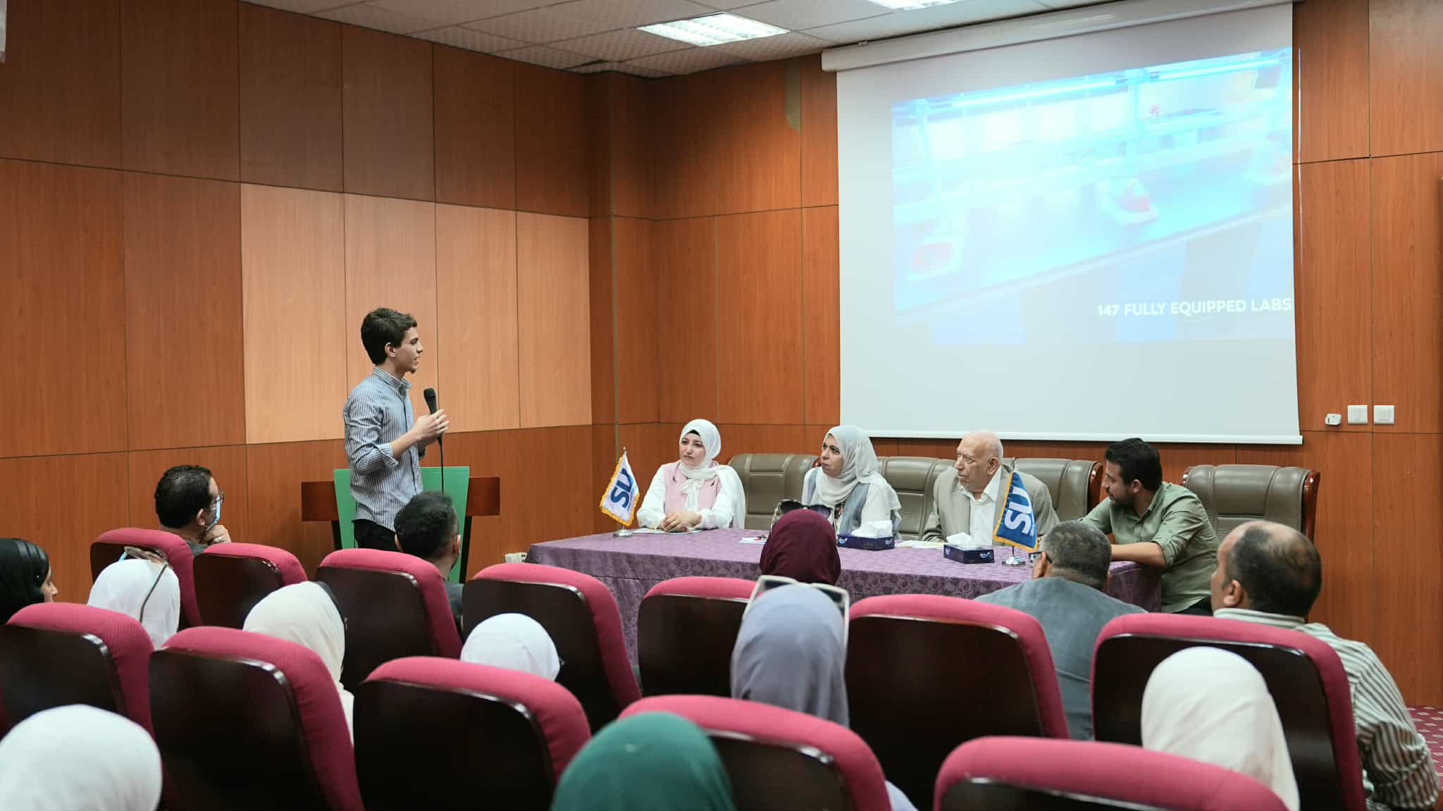 جانب من زيارة وحدة حماية الطفل بشمال سيناء