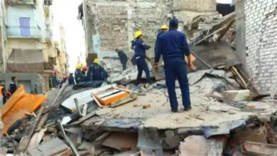 انهيار عقار من 5 طوابق في إمبابة واستمرار جهود الإنقاذ
