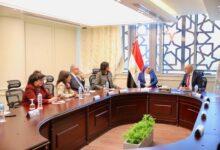 وزير التعليم يناقش إطلاق حملة «طفل متوازن» بالمدارس