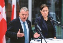 الدنمارك: خلاف جوهري مع واشنطن حول غرينلاند ودول أوروبية تعزز الوجود العسكري بالجزيرة