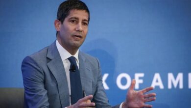 ترامب يرشّح كيفين وارش لرئاسة الاحتياطي الفيدرالي خلفًا لباول