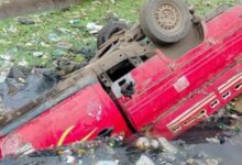 انقلاب سيارة ملاكي داخل ترعة بالقليوبية دون إصابات