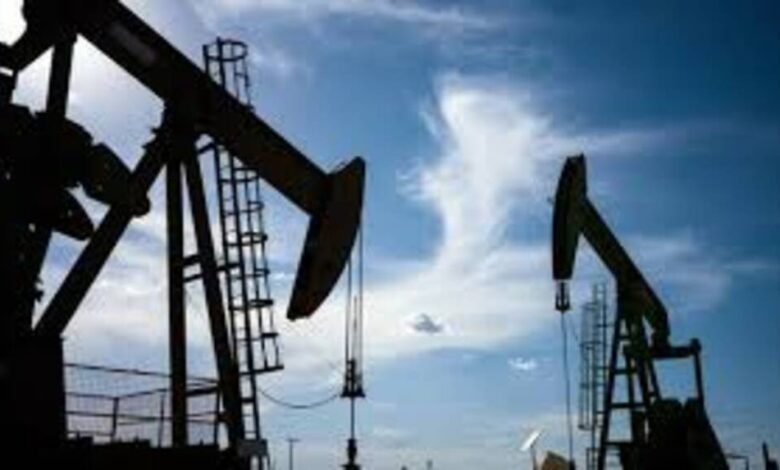 النفط يرتفع مع تقييم التجار لمخاطر التوترات الأمريكية الإيرانية