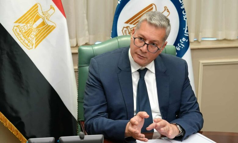 وزير البترول: الحفاظ على حياة العاملين أولوية قصوى وأساس العمل داخل القطاع