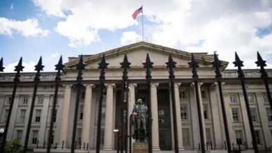 عقوبات أمريكية تطال ناقلات وسفن متورطة في نقل النفط الإيراني