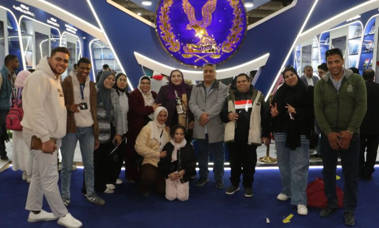 المشروع الثقافي يواصل جولاته للأطفال وذوي الهمم بمعرض الكتاب