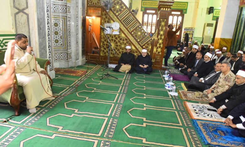 محافظ أسيوط يشهد احتفال الأوقاف بليلة النصف من شعبان بمسجد ناصر