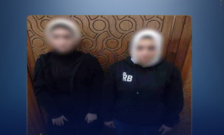 ضبط سيدتين لاتهامهما بممارسة أعمال منافية للآداب عبر تطبيقات الهواتف