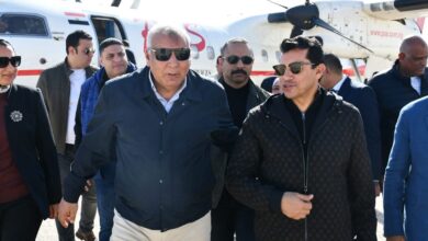 وزير الرياضة يصل الوادي الجديد في جولة تفقدية للمنشآت والبرامج الشبابية