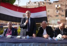 محافظ أسيوط يلتقي أعضاء نادي الشبان المسيحية من كبار السن وذوي الهمم