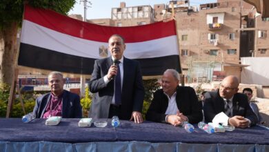 محافظ أسيوط يلتقي أعضاء نادي الشبان المسيحية من كبار السن وذوي الهمم