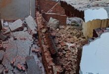 إزالة فورية لبناء مخالف بتقسيم المطار في الكوثر بالغردقة