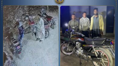 ضبط عاطلين لسرقتهما دراجة نارية أمام مستشفى بفاقوس