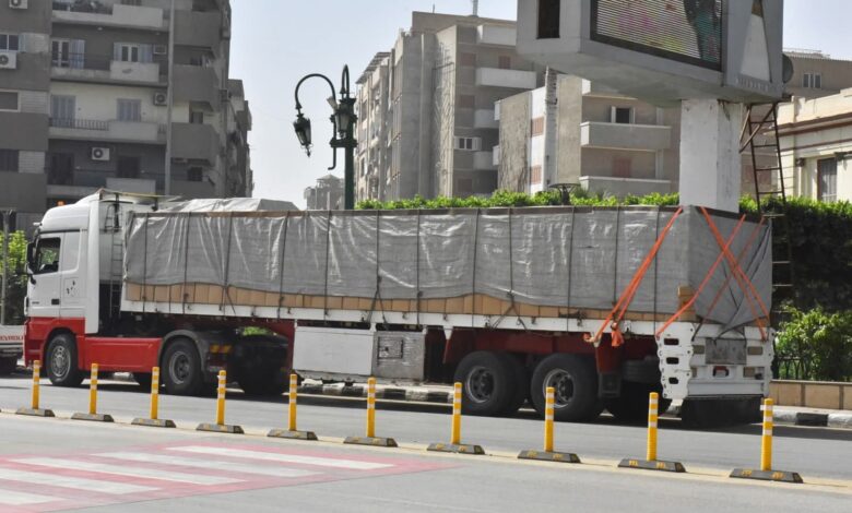 محافظة أسيوط تستعد لرمضان بتوزيع 950 كرتونة مواد غذائية على الأسر الأكثر احتياجًا