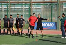 أوسكار رويز يقود تدريبًا عمليا لـ20 حكما بمركز المنتخبات الوطنية
