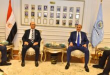 محافظ أسيوط يستقبل رئيس جامعة أسيوط لتقديم التهنئة لتوليه منصبه الجديد