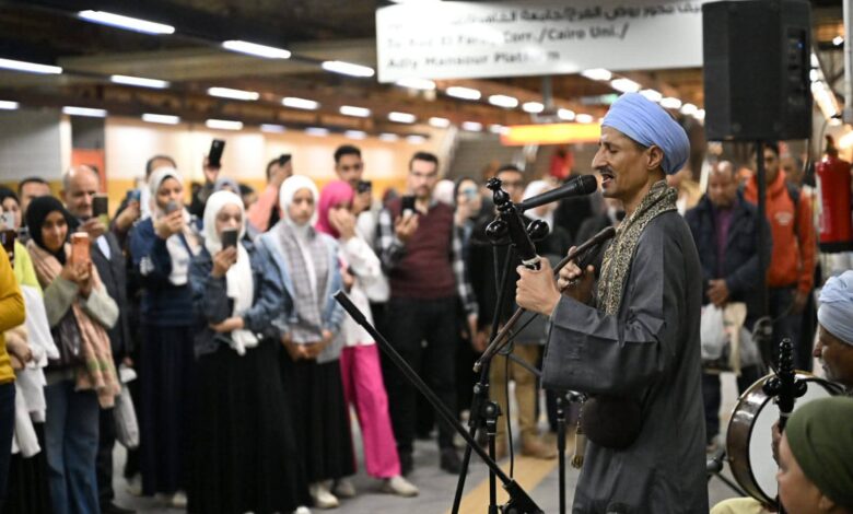 السيرة الهلالية تصل مترو الأنفاق في عرض فني للمرة الأولى